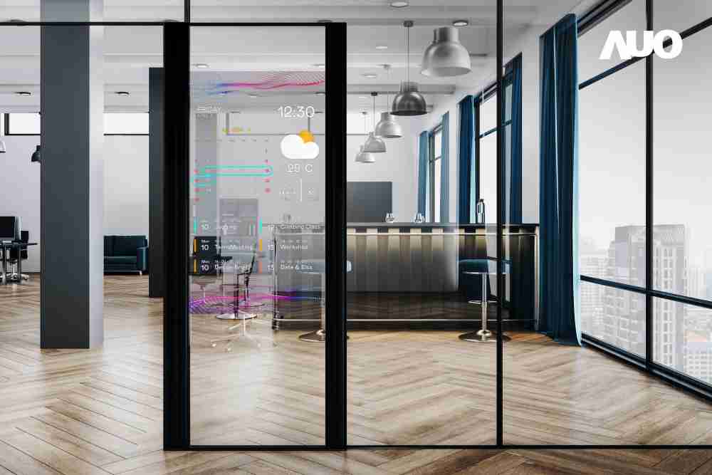 冰球突破致力于研发低能耗之绿色产品，，如低能耗发光组件Micro LED显示技术，，具高透明、、可无限拼接的特性，，，，可依需求调整并延伸应用于不同场域，，包括汽车侧窗或家庭玄关、、、智慧橱窗、、、商业展示等